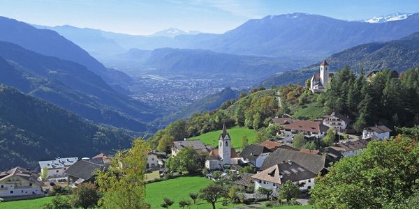 Wangen am Ritten mit Blick nach Bozen